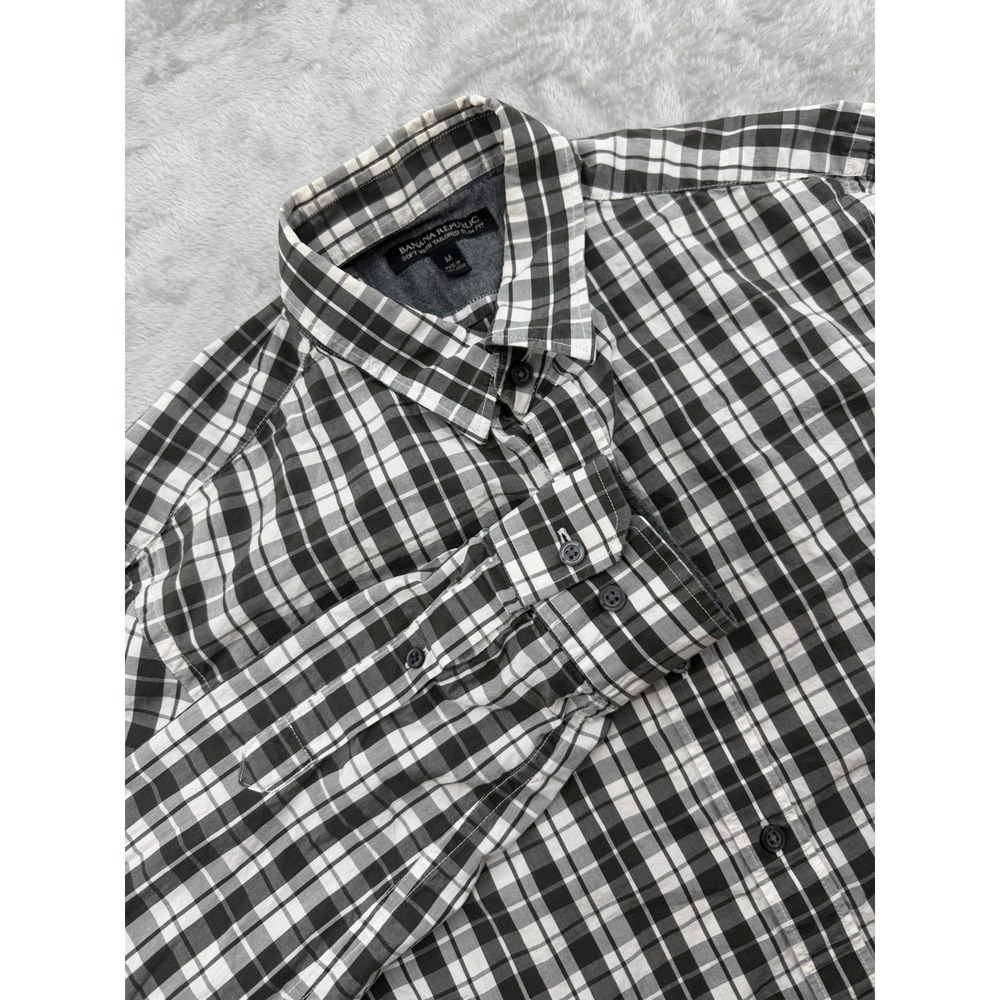 Banana Republic Soft Wash Tailored Slim Fit Shirt Men's Size M Plaid Black White